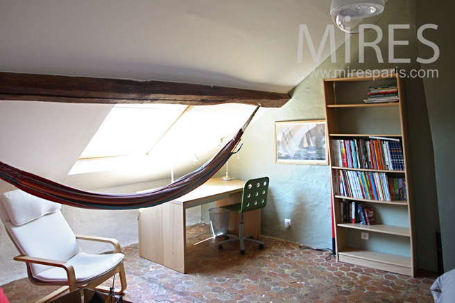 C1057 – Attic bedroom