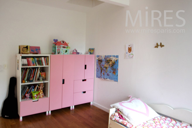 C1088 – Chambre à coucher pour petite fille modèle