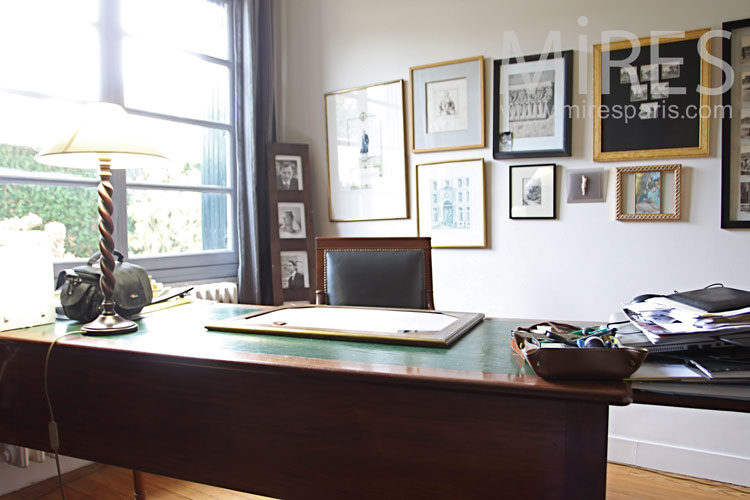 Le bureau du président. C1095
