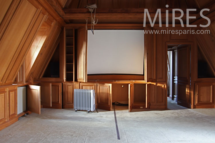 Home cinema and wood. C1100