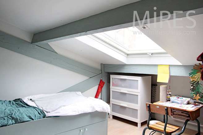 C1105 – Attics, the children area