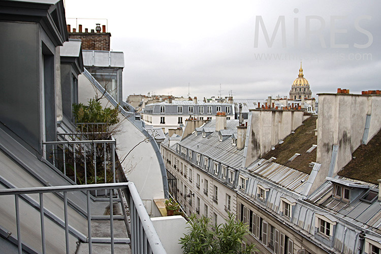 C1128 – Terrasse parisienne