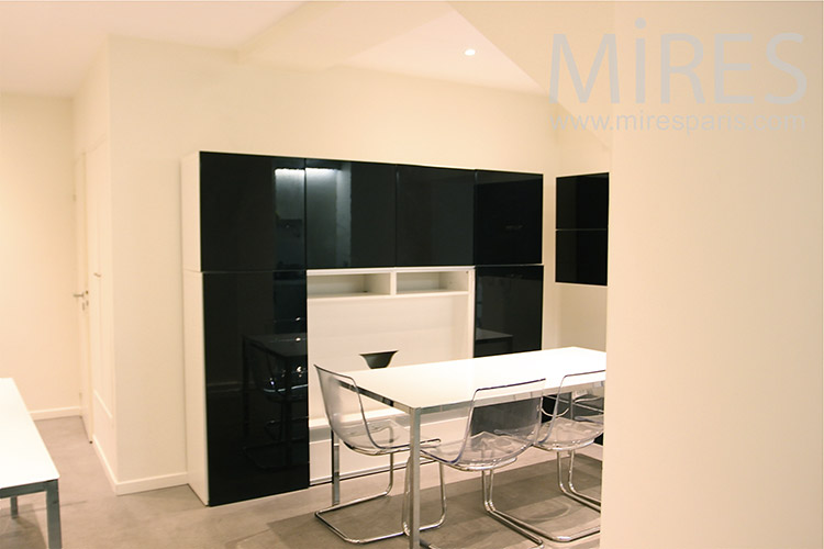 C1243 – Minimalist kitchen c1243