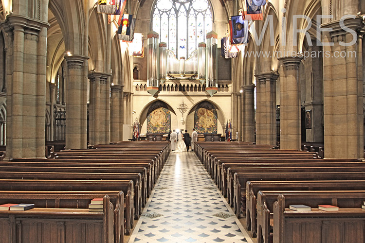 Gothic nave. C1253