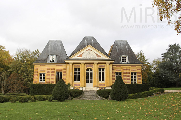 C0036 – Manoir du XVIIème en cours de restauration