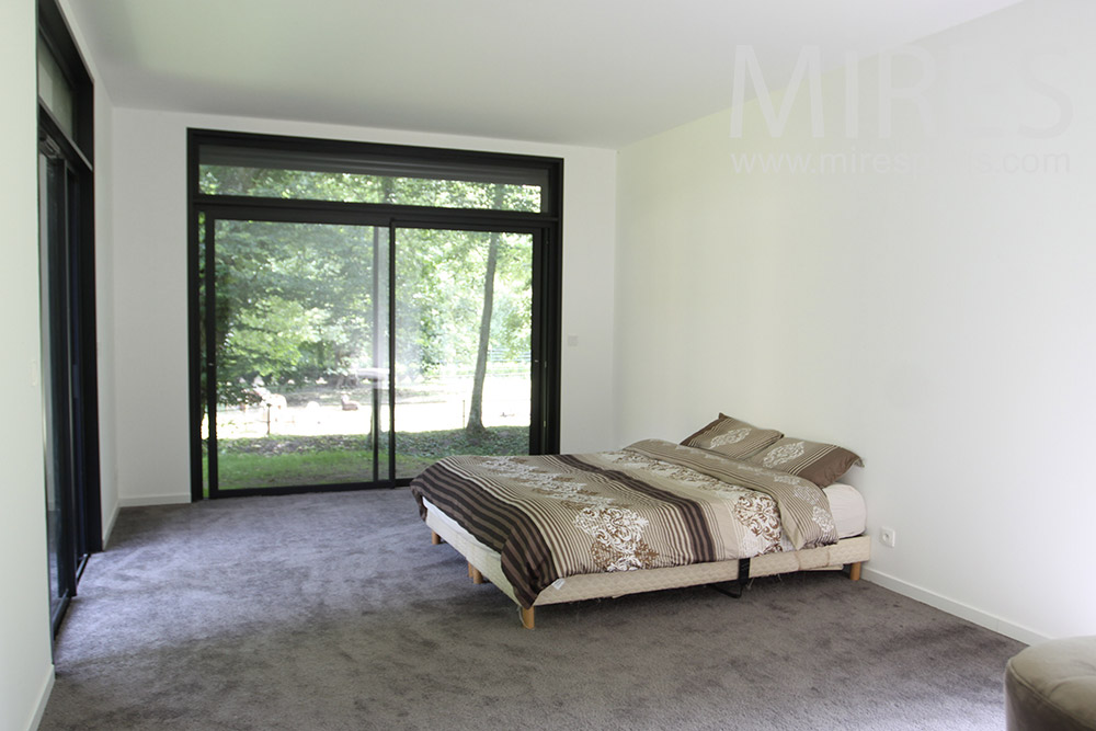 C1352 – Chambre sur jardin