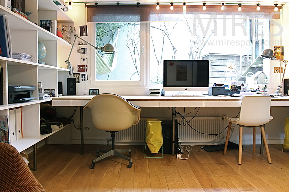 Workspace. C1381