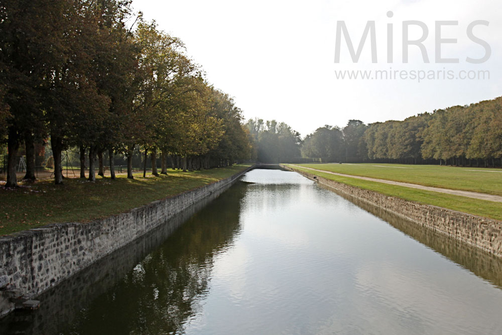 C1385 – Castle’s park