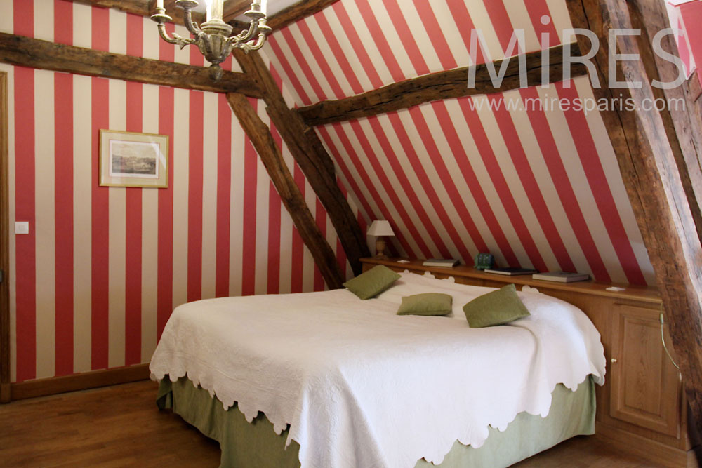 C1385 – Bedroom 5
