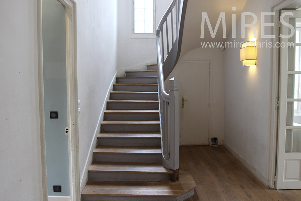 C1388 – Classic wooden staircase