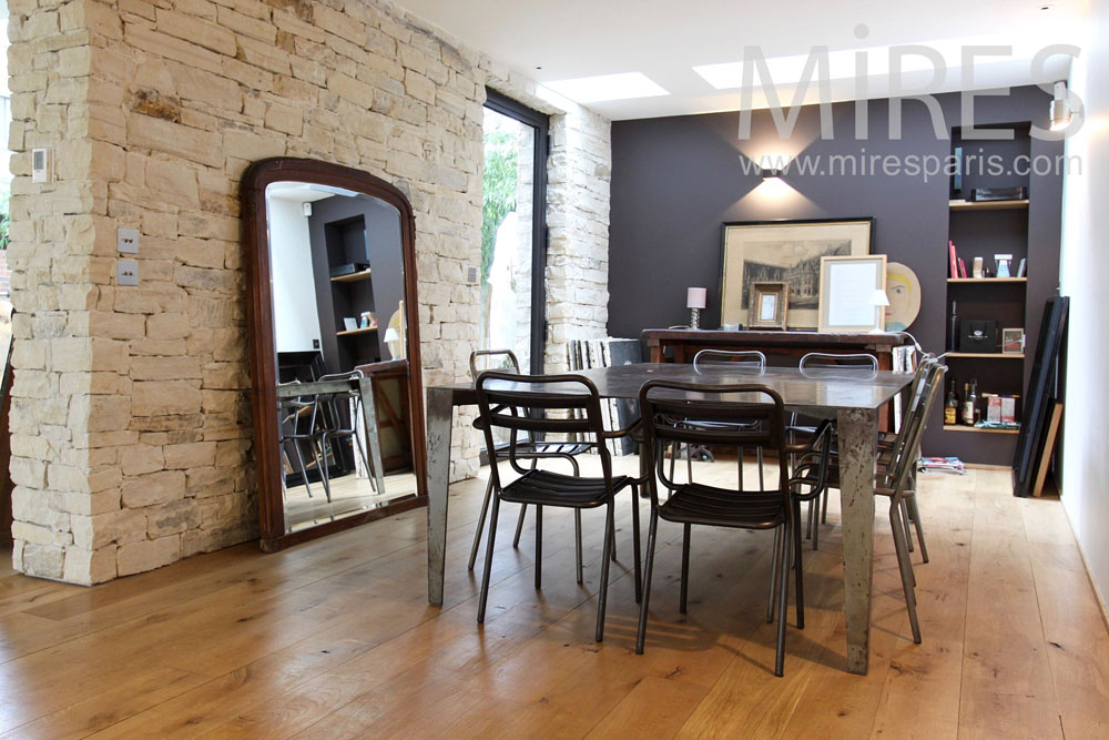 C1420 – Relaxing mealing space