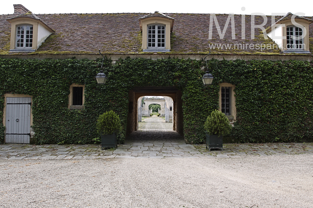 Ferme du château. C0081