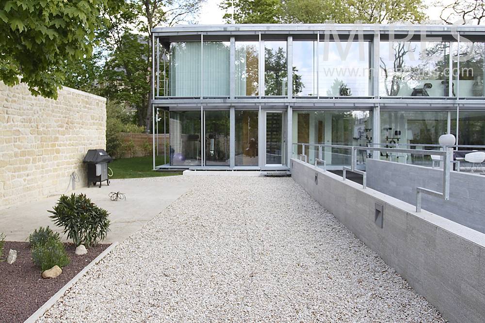 Large glass house. C1456 Mires Paris