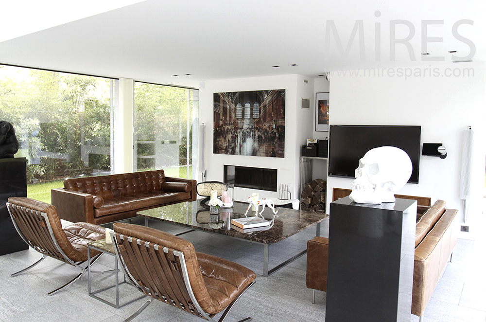 Large glass house. C1456 Mires Paris