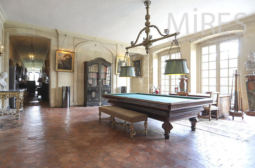 Billiard room. c1467