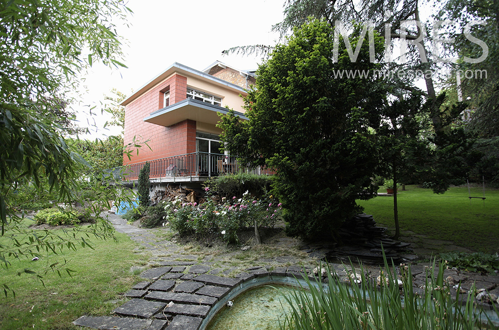 C1470 – Garden side