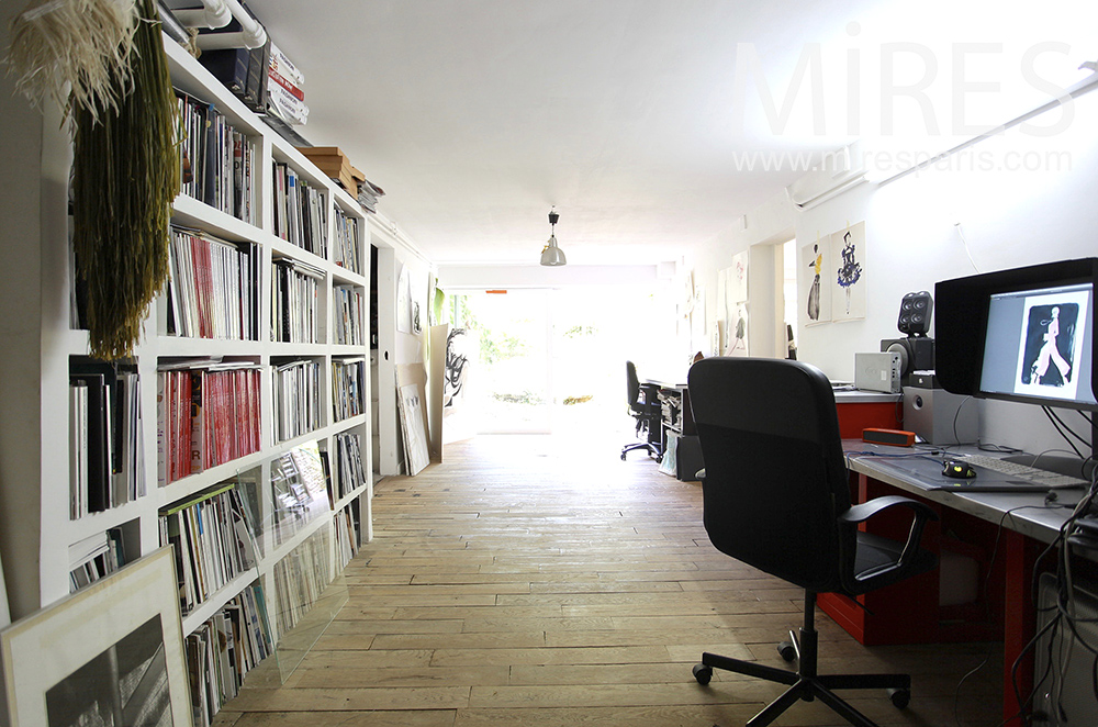 C1477 – Offices and documentation