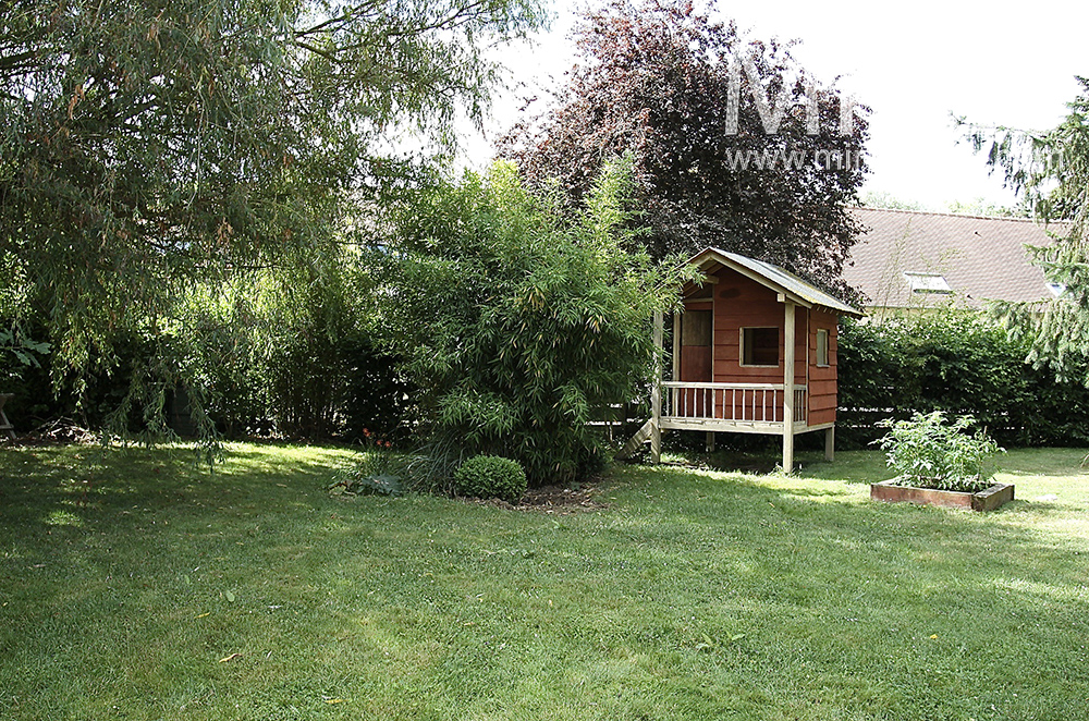 C1485 – Garden Bungalow