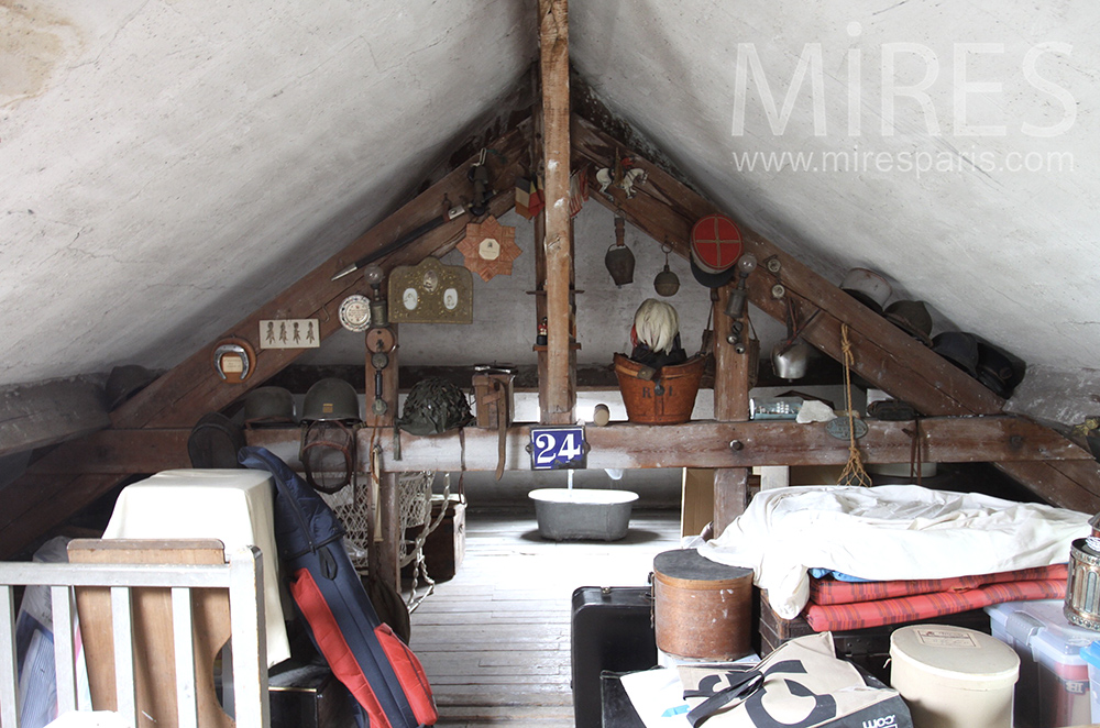 C1501 – Congested attic