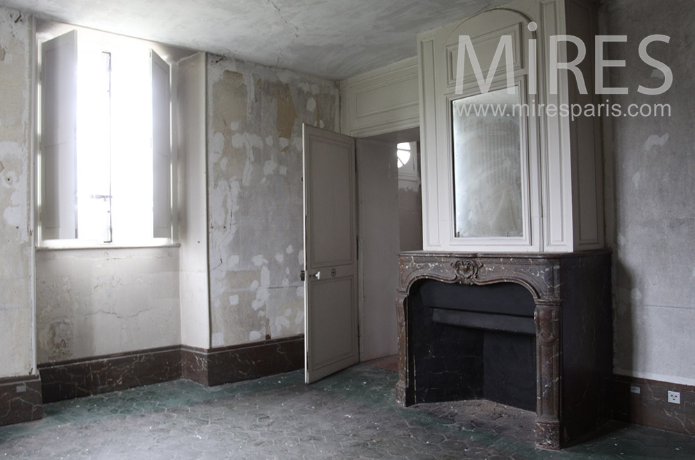 Room to refresh. C1533