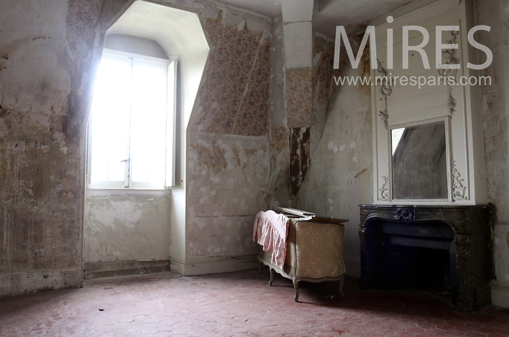 Dilapidated room. C1533