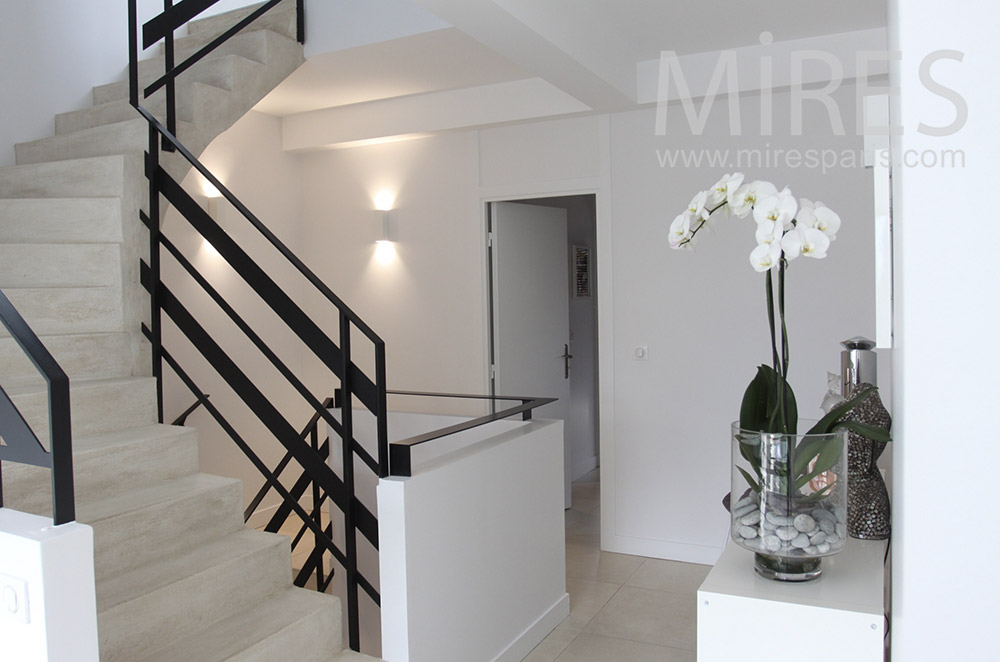 Modern staircase. c1543