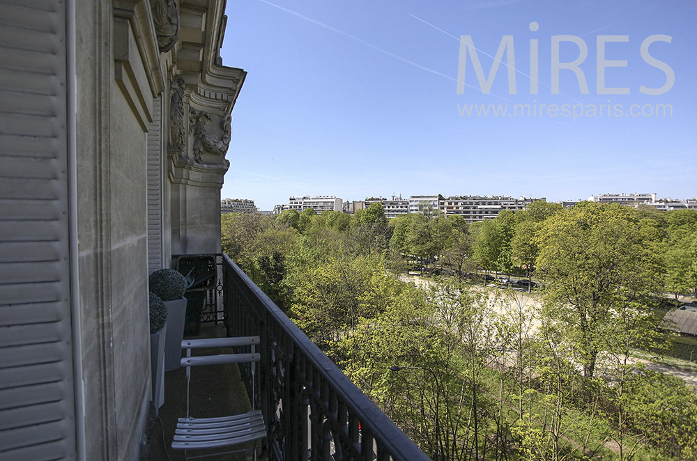 Balcony spinning on park. c1559