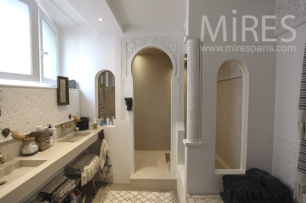 Moorish baths. c1560