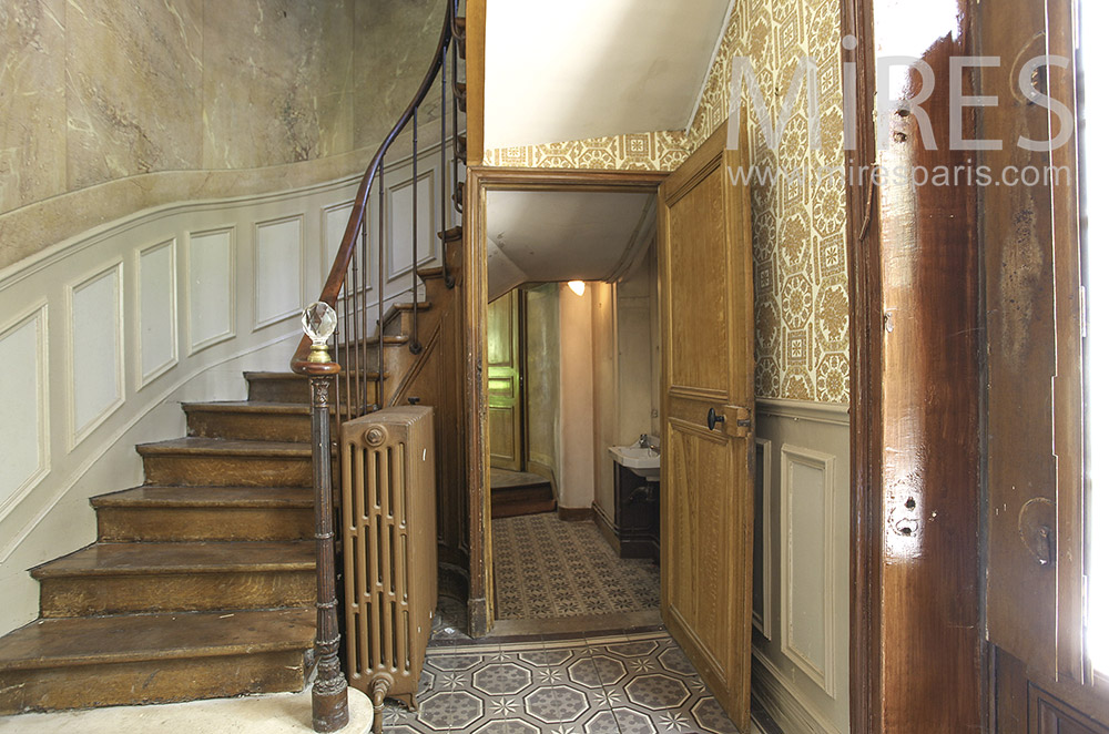 Service staircase. C1585