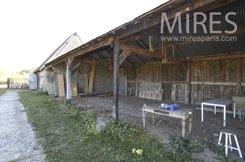 C1603 – Barn storage room