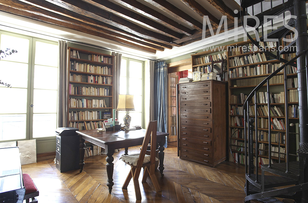 Library office. C1607