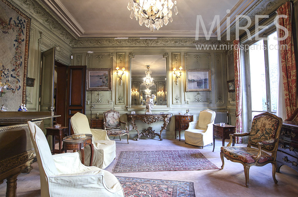 C0037 – Living room