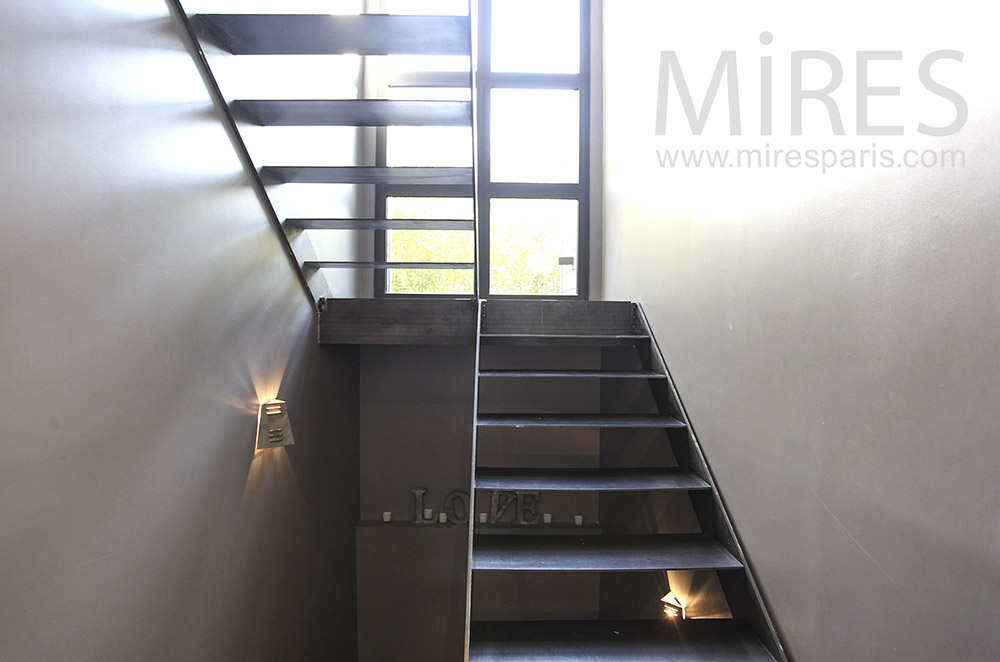 C1014 – Black metal staircase