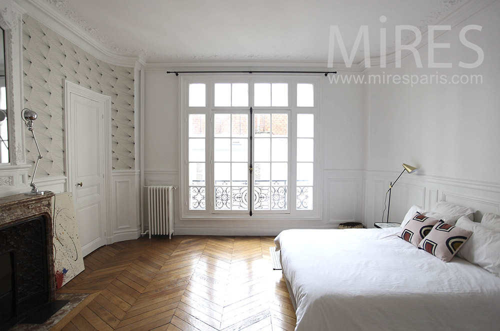 Grande chambre haussmannienne. C1639