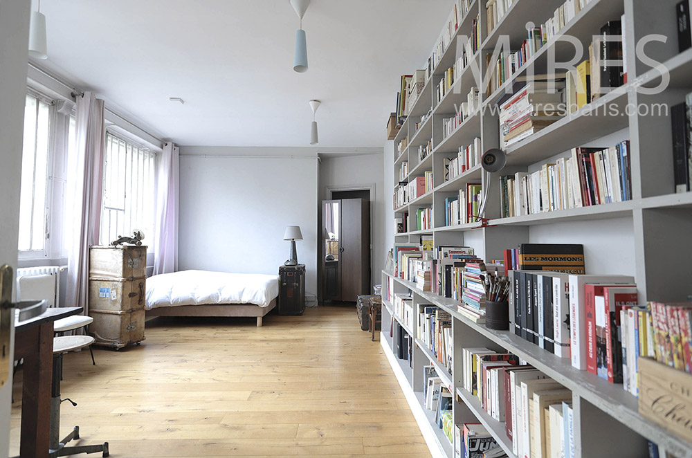 Chambre et mur bibliothèque. C0015
