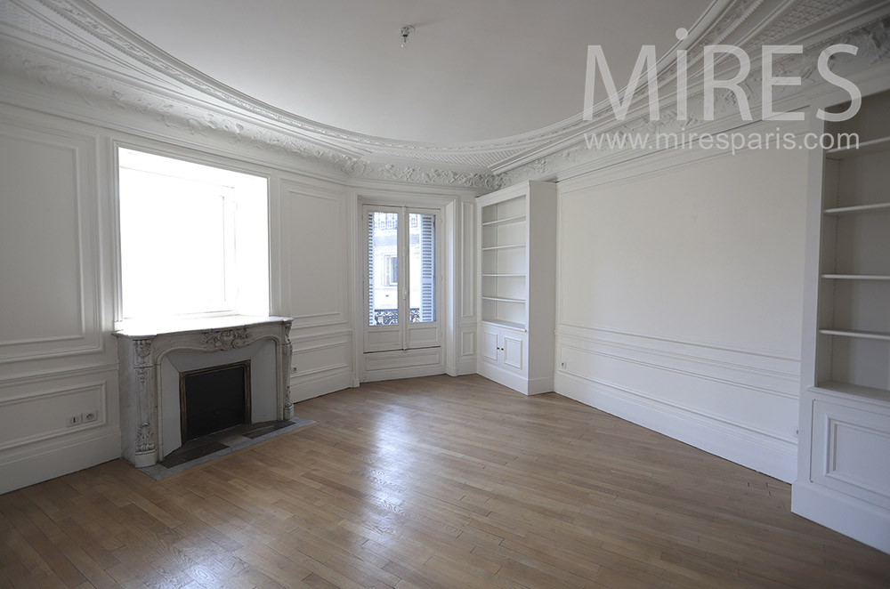 Simple salon parisien. C1663