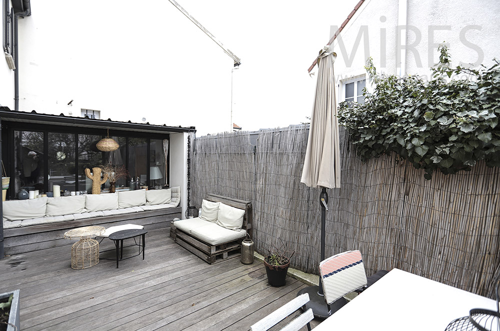 C1678 – Terrasse bois, chill out corner