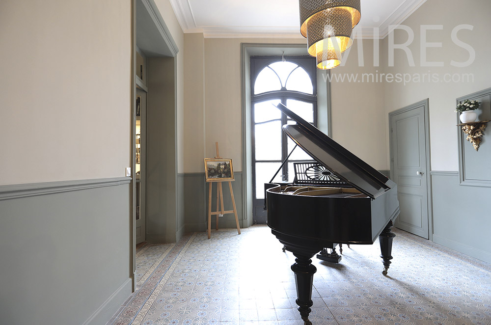 Piano à queue. C1694