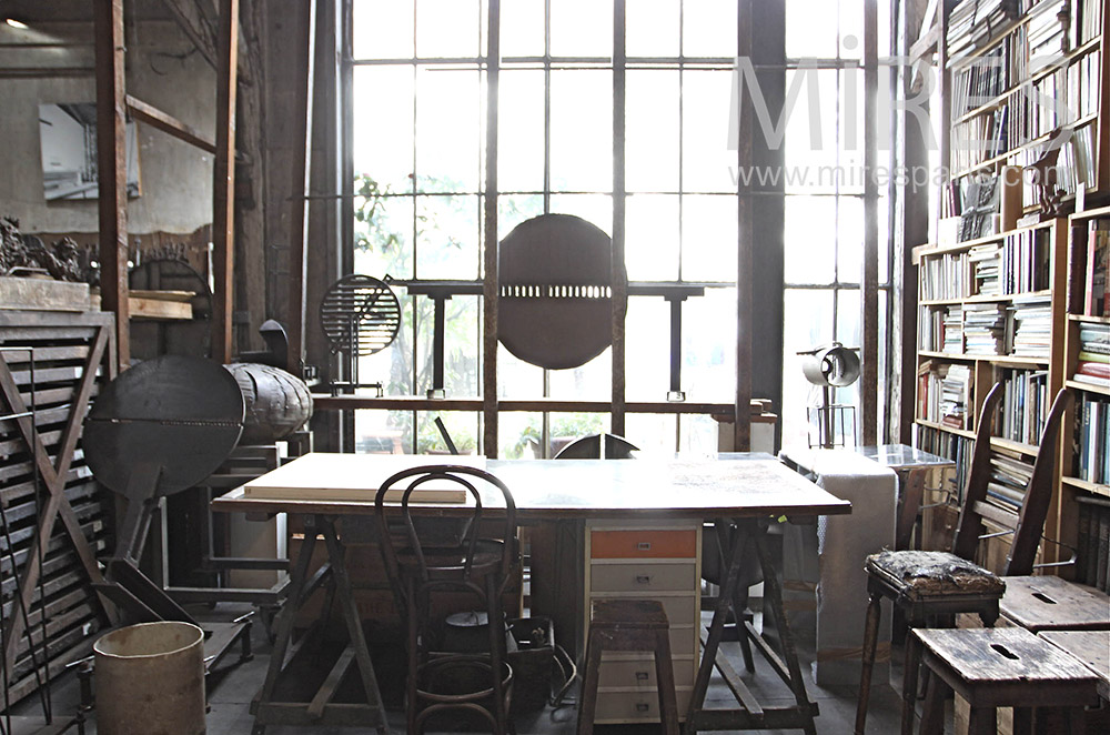 Old desk and library. C1171