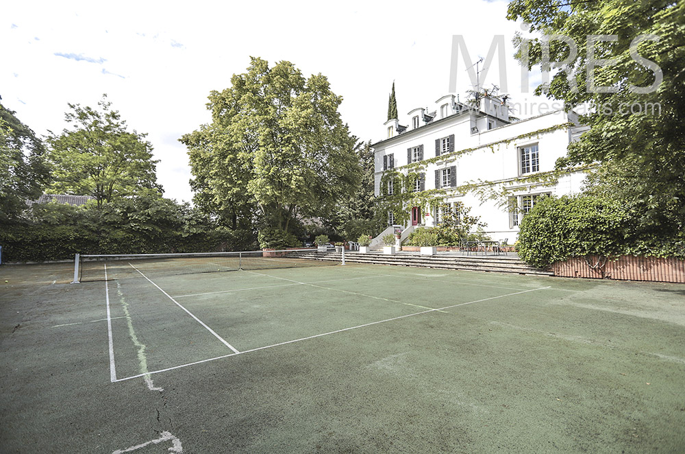 Tennis élégant. C1712