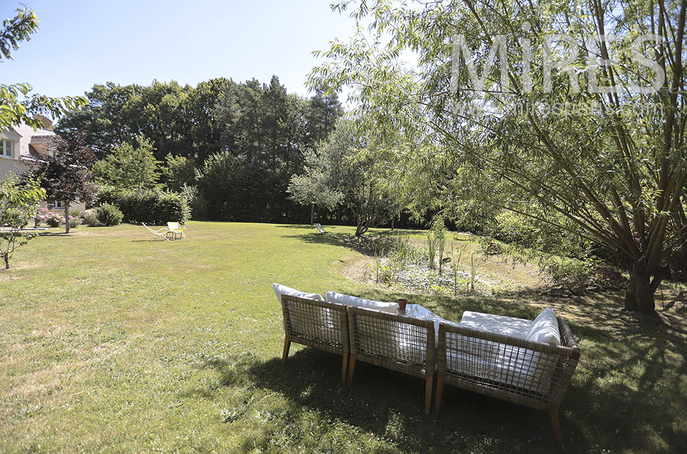 C1726 – Garden armchair