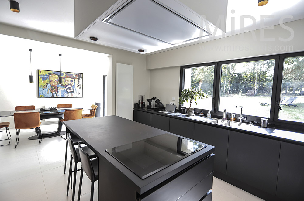 Black design kitchen, central island. C1741