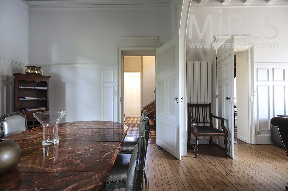 C1760 – Dining room