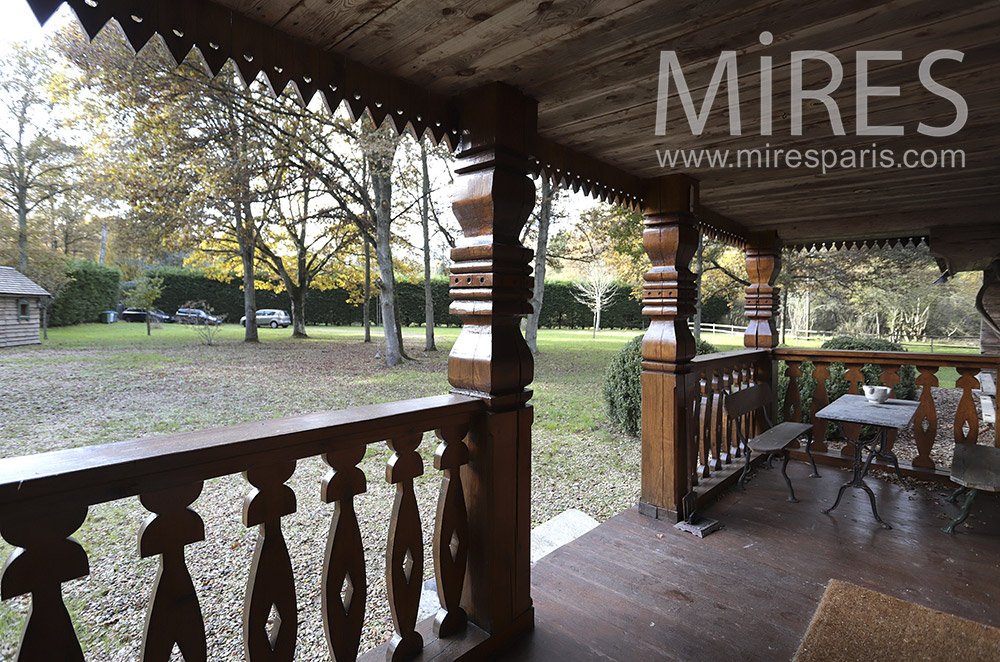 Entrance terrace. c0224