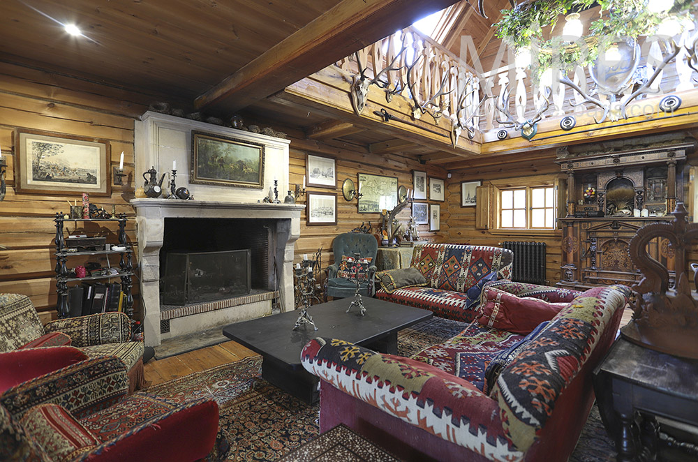 Beautiful Russian living room, stone fireplace. c0224