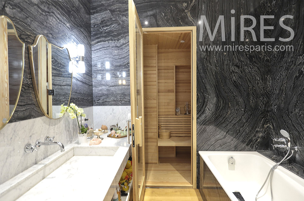 Bathroom, black marble and sauna. C1790