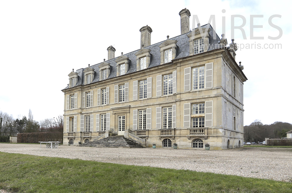 C1819 – Château classique