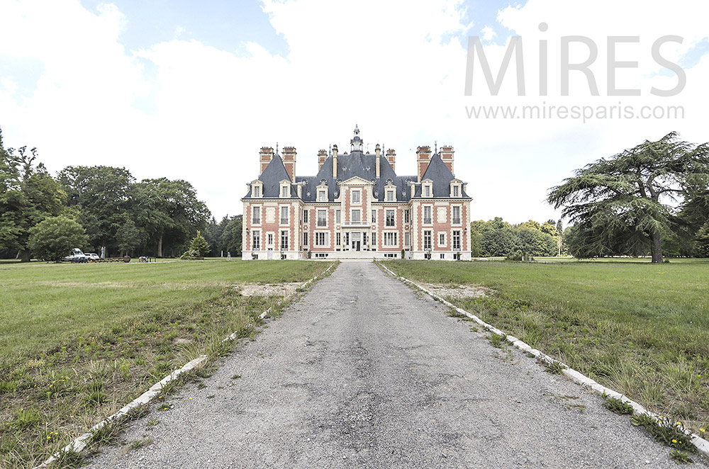 Château vide du 19ème siècle. C1830