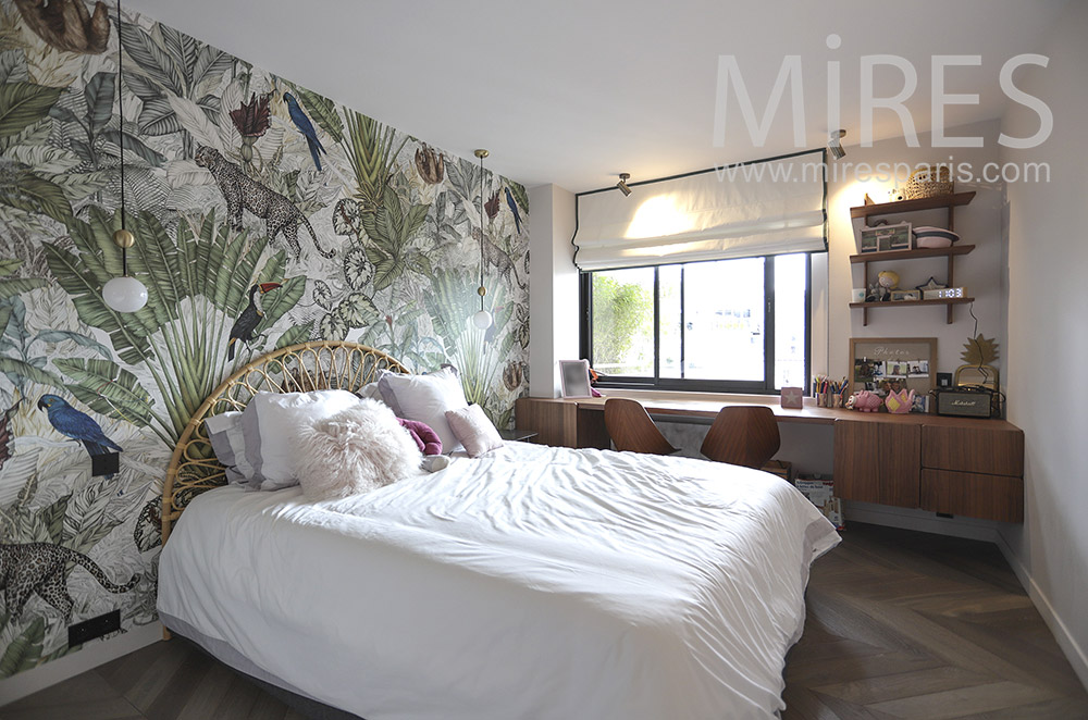 Bedroom, nature wallpaper. C1834
