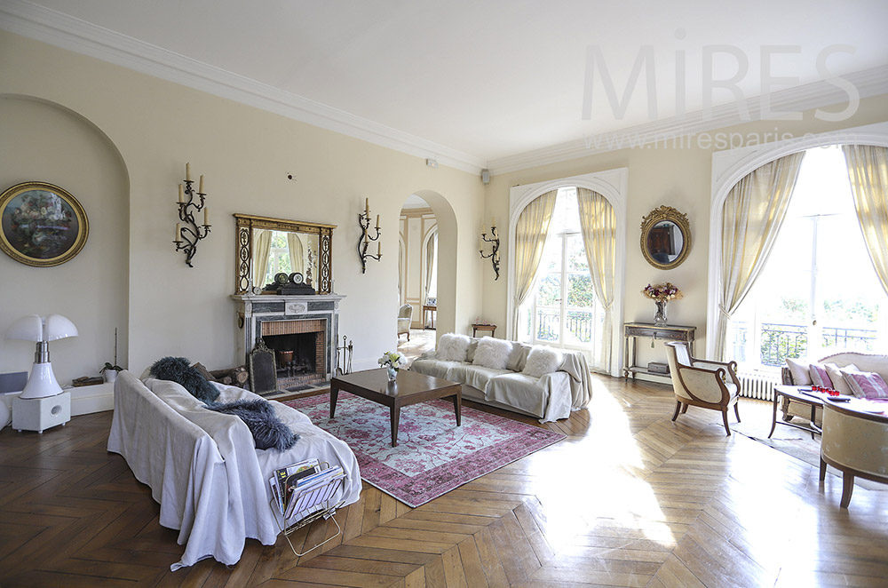 Salon classique. C1864